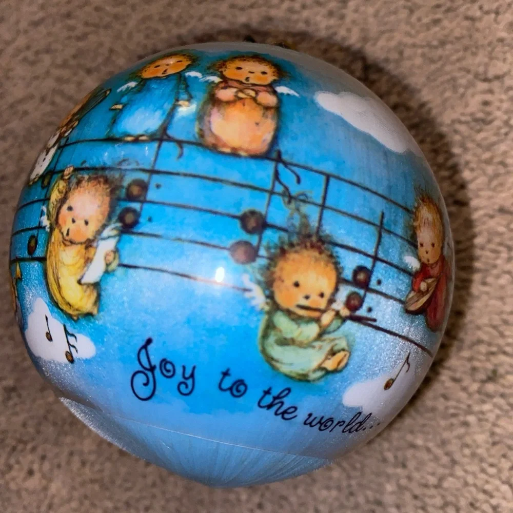 Musical Angels‎ Ornament
